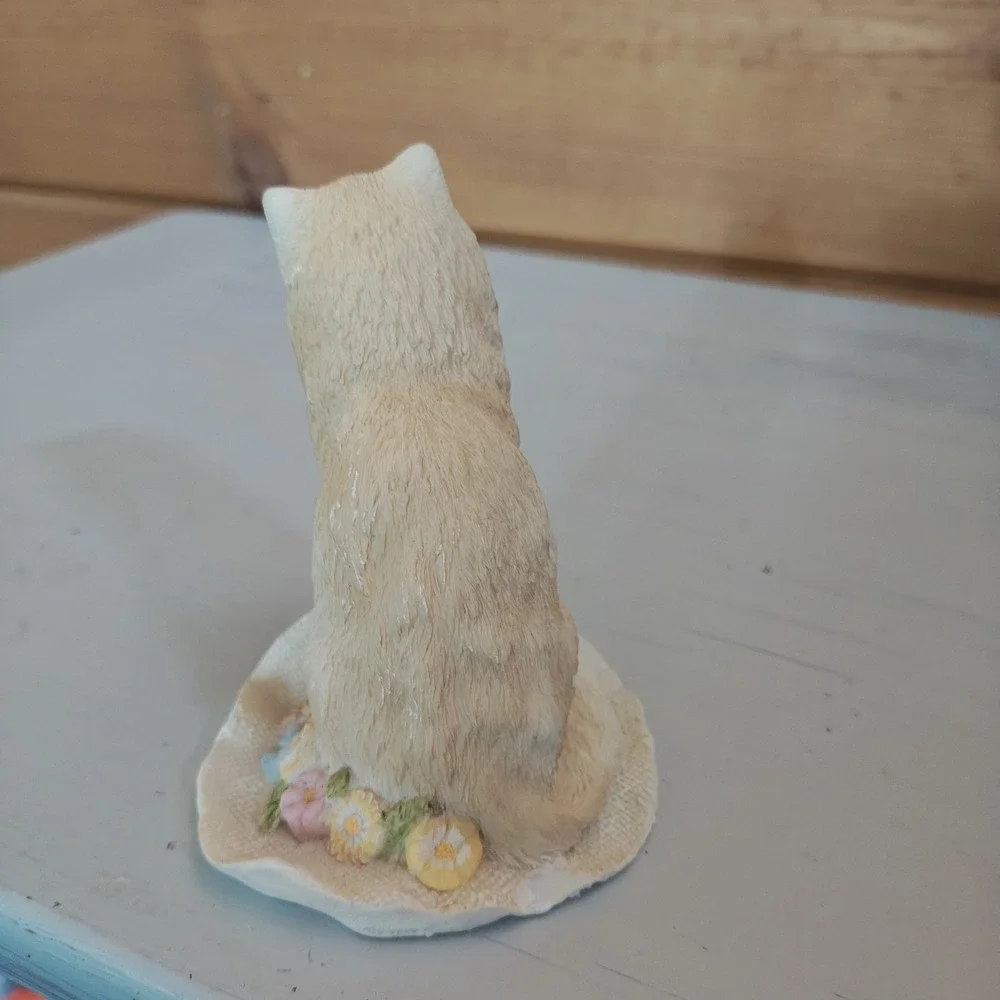Vintage 1999 Stone Critters Persian Ribbon Ripper Figurine 4